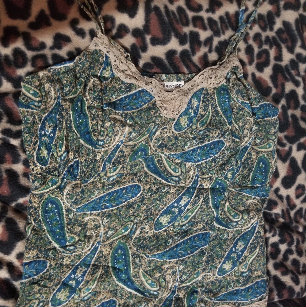 Paisley st. John's bay camis tank lace trim